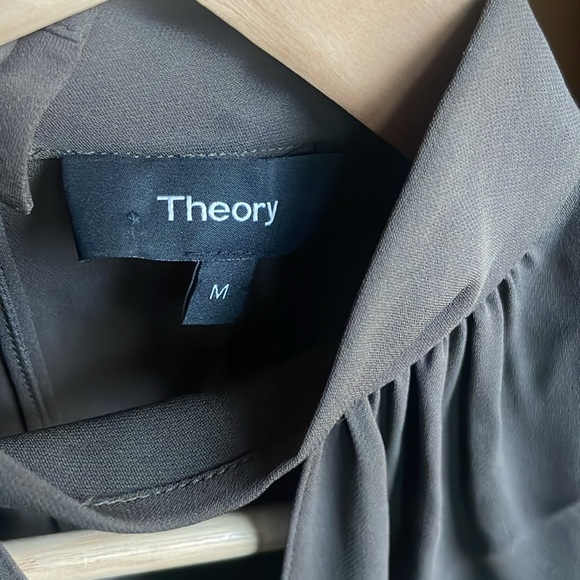 Theory Silk Neck Band Blouse Teak Taupe Keyhole M - Picture 10 of 11